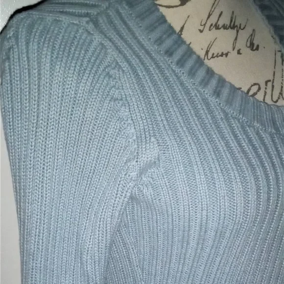 NEW Talbots Scoop Neck 3/4 Sleeve Sweater ICE Blue Petite - Picture 4 of 7